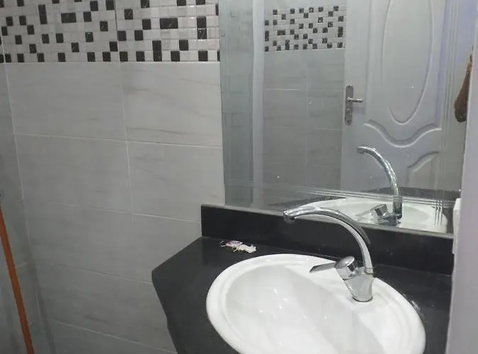 Sheraton 212